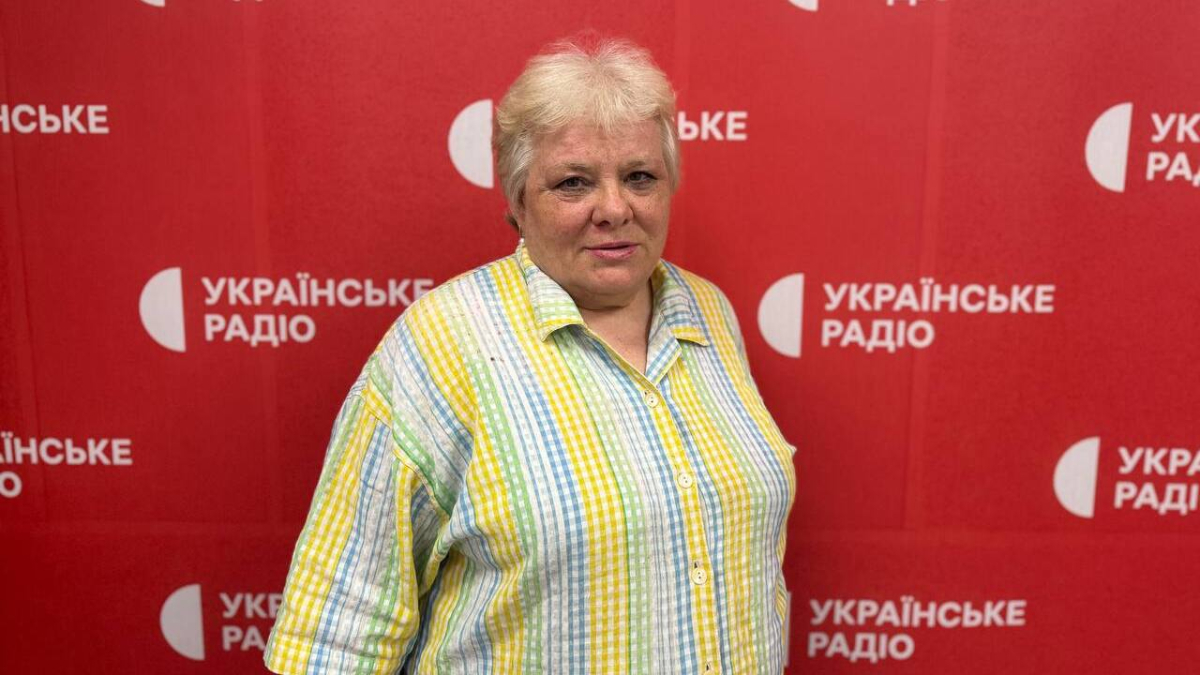 "470 разів здавала кров та 1113 — стрибала з парашутом": історія військової, медикині, журналістки та акторки Наталії Плохотнюк