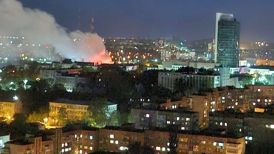 Там точно є "наші очі". Жмайло про нічну "бавовну" в Донецьку і Луганську